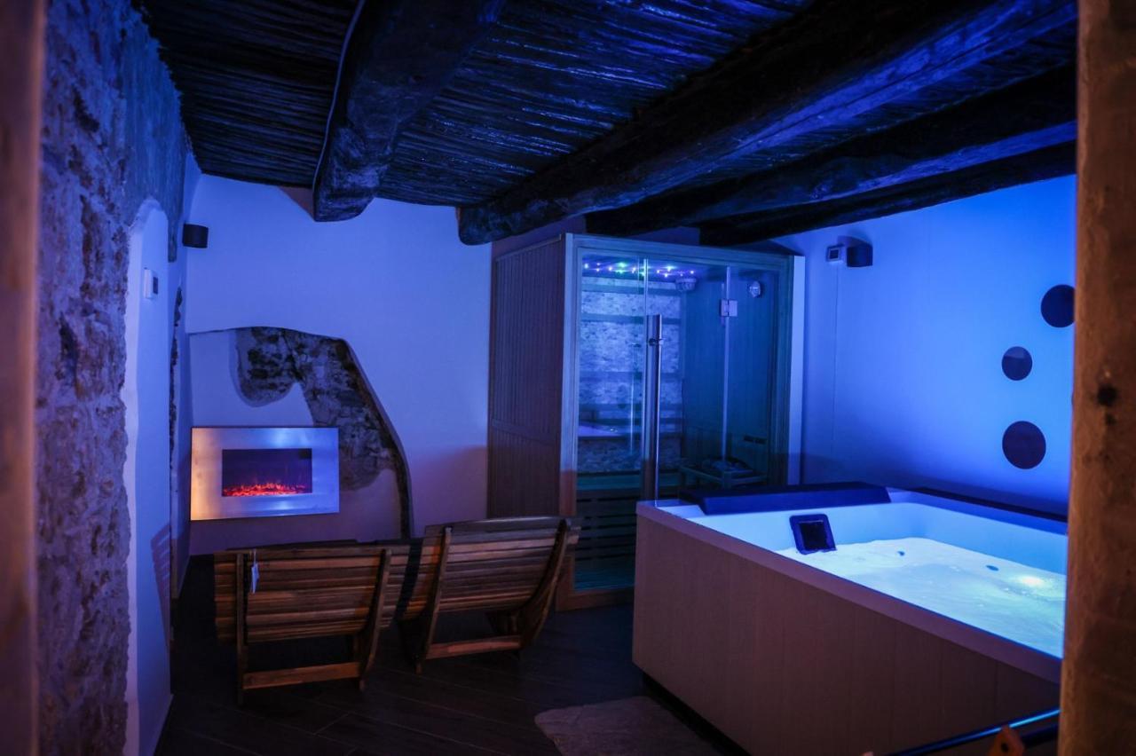 Petramare Charming House Διαμέρισμα Σαλέρνο Εξωτερικό φωτογραφία