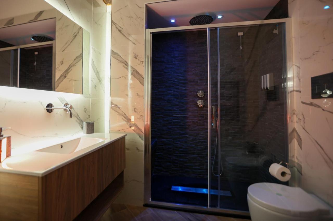 Petramare Charming House Διαμέρισμα Σαλέρνο Εξωτερικό φωτογραφία