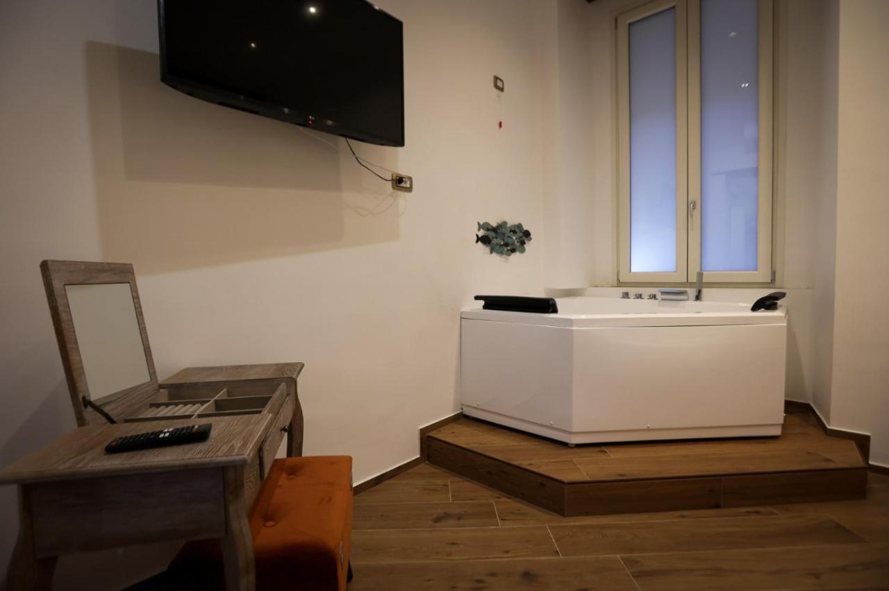 Petramare Charming House Διαμέρισμα Σαλέρνο Εξωτερικό φωτογραφία