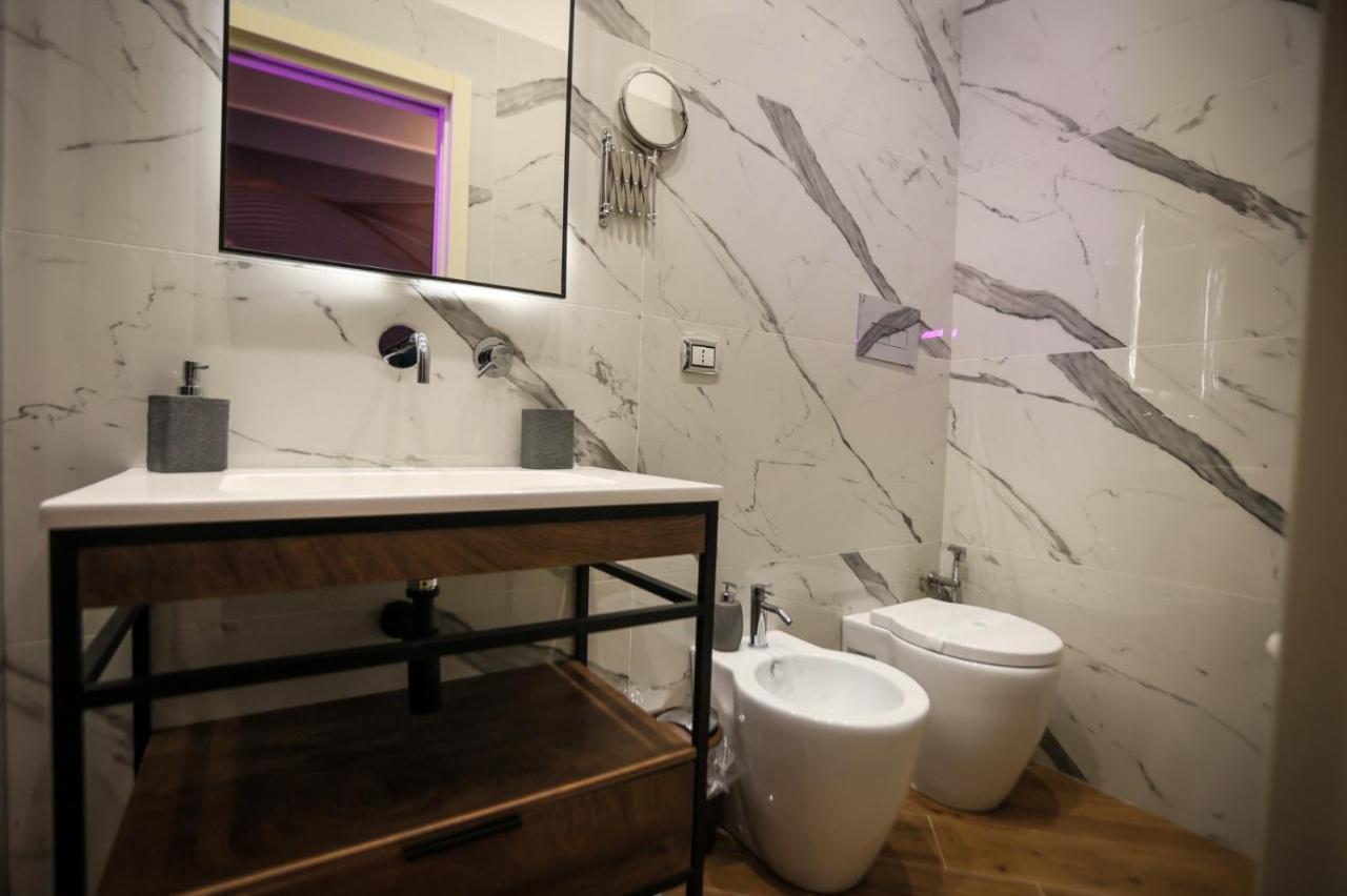 Petramare Charming House Διαμέρισμα Σαλέρνο Εξωτερικό φωτογραφία