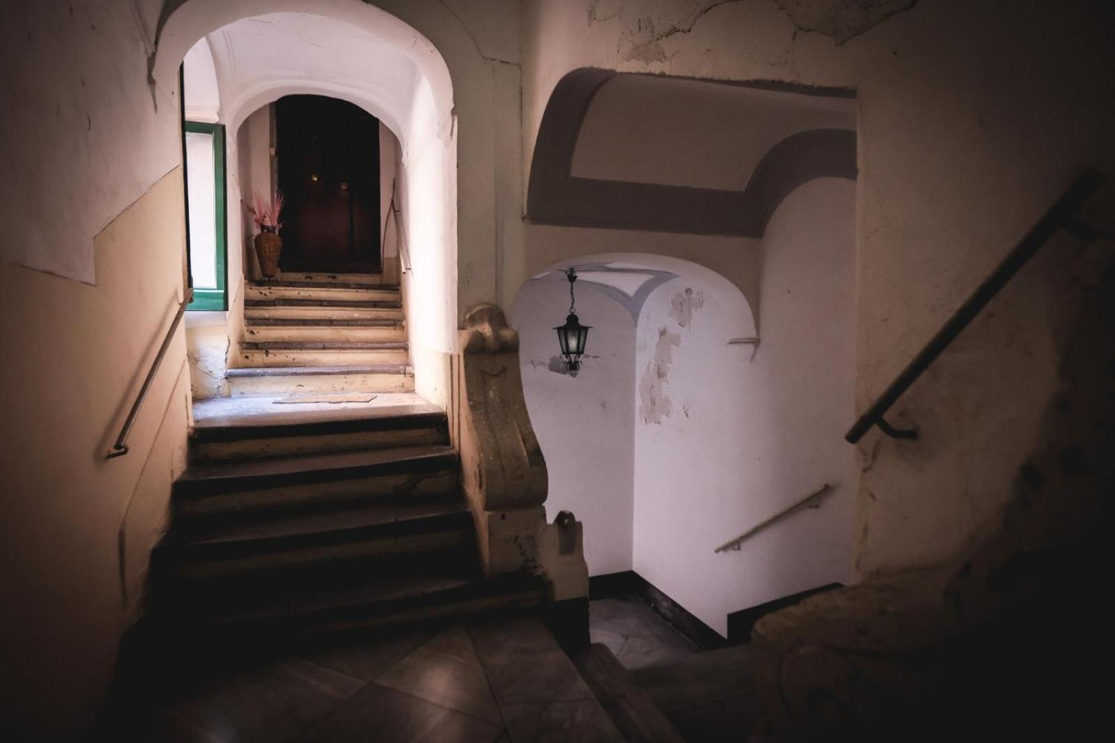 Petramare Charming House Διαμέρισμα Σαλέρνο Εξωτερικό φωτογραφία